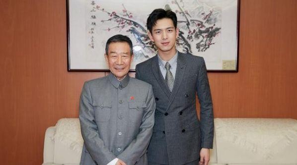 《人民日报》影响力演员榜：杨幂、李现、罗云熙、雷佳音、马伊