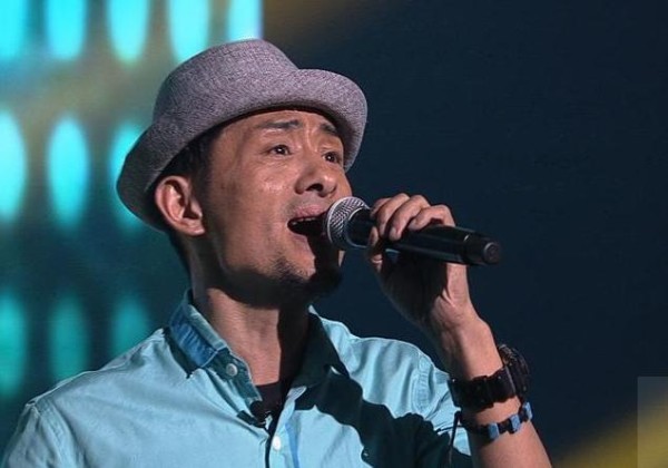 《星光大道》出身的“草根明星”，竟然有三位假“草根”！