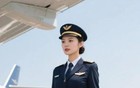优雅的空姐