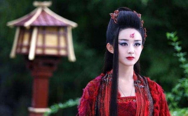 十大无法超越的经典电视剧角色，马天宇胡歌赵丽颖杨幂惊艳时光