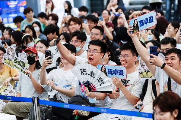明星助阵、热血竞技！快手电竞乘梦杯电竞挑战赛深圳站完美落幕