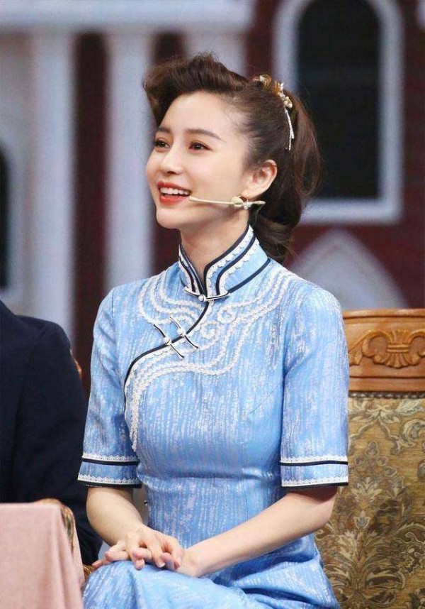 <a style='color:#f10404;' href='https://www.mingxing.cc/tags-2294.html ' target='_blank'>Angelababy</a>真是综艺常客