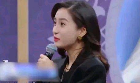 <a style='color:#f10404;' href='https://www.mingxing.cc/tags-2294.html ' target='_blank'>Angelababy</a>真是综艺常客