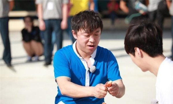 综艺感超强的五位明星，黄渤公认高情商，最后一位浑身都是笑点