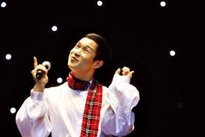 盘点娱乐圈中明星学历，汪涵大专毕业，陈伟霆放弃留学机会