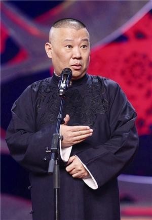 娱乐圈光头明星谁最帅气？何炅炯炯有神，郭德纲老少通吃！