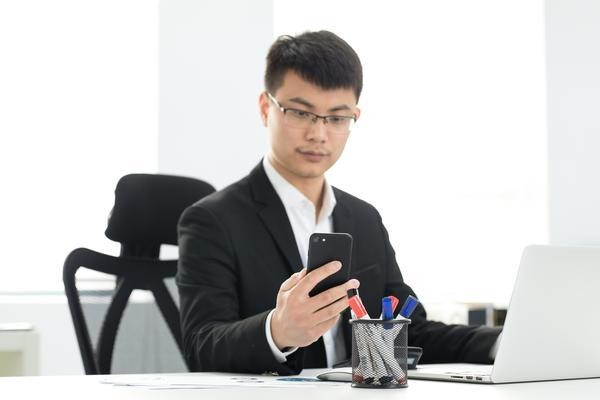 营销策略明星：提升品牌知名度和影响力的关键人物