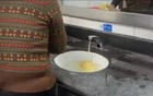 “爱吃菠萝的人天塌了”冲上热搜！看完真的不敢吃了