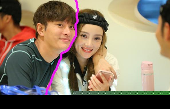 贾乃亮参加春晚彩排，手上的结婚戒指不见了，难道真有事