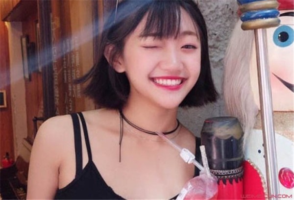 代古拉k甩臀舞在哪里看？代古拉k个人资料这么丑怎么火的