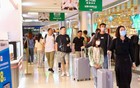 港人北上逼爆深圳！内地网民批港人3大恐怖劣行