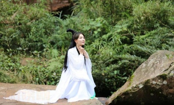 李彩桦个人资料简介 李彩桦剧照合集