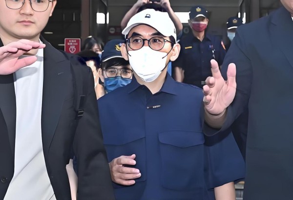 中国台湾艺人黄子佼涉性影像案持续发酵