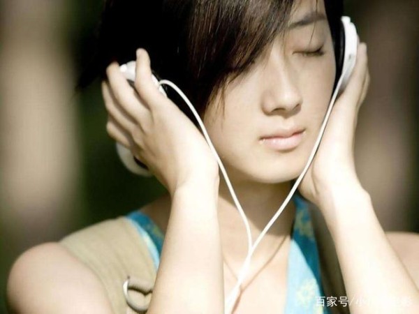 桂纶镁：遗世而独立，淡然不张扬，倔强中却又有些绝望