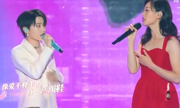 奥运明星跨年夜：苏炳添飙歌孙一文艳压群芳，巩立姣张家齐也献唱