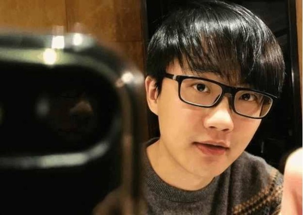 最不应该被黑的网络歌手，许嵩的音乐造诣不输林俊杰