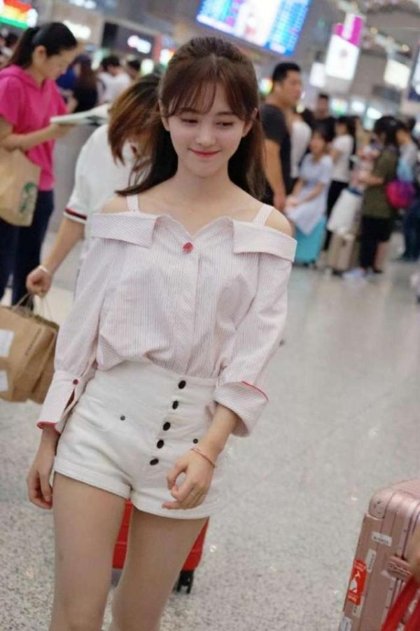 “四千年第一美女”鞠婧祎古装扮相惊艳众人