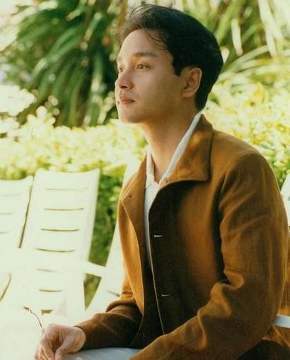 追星追着追着，自己就成了明星