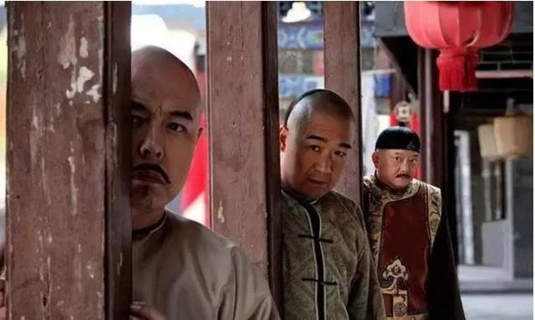 娱乐圈中的4对铁三角，如今2对已成昔日，第4对成票房的保障！