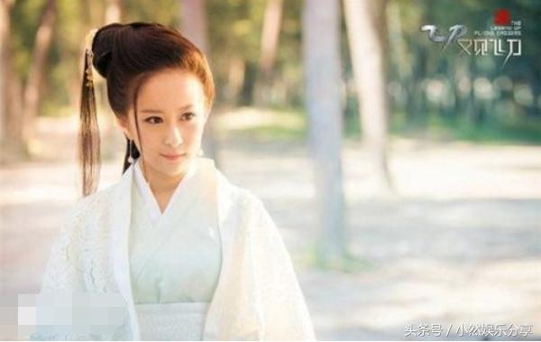 21岁出道却早在7年前走红，被称为全能艺人，如今演戏主持皆精通