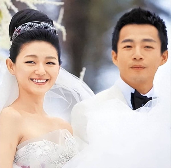 回顾汪小菲和大S的婚礼，一场宾客的戏多过主角的闹剧婚礼。