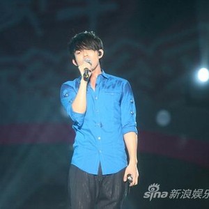 林宥嘉一反常态玩互动 舞台百米冲刺获赞赏