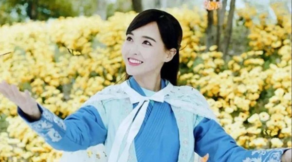 唐嫣：从选美冠军到一线卫视当红女主角，励志又充满传奇色彩
