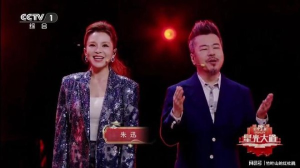 《星光大道》：评委越来越多“综艺混子”，和稀泥随大流影响观感