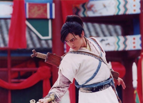 从明星到演员胡歌用了十年，从演员到艺术家需要多久？