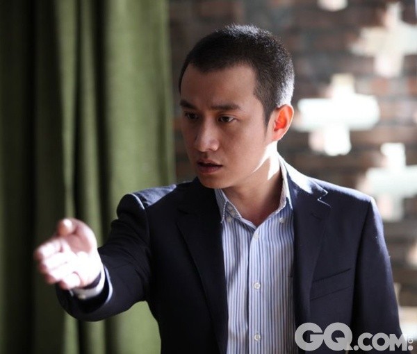 文章近日叫板媒体：“我贱命一条,陪你们玩到底!”看起来似乎要摆出与媒体死磕的架势。