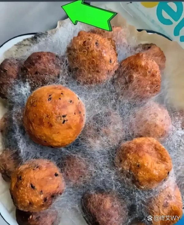 杨幂，娱乐圈的当红炸子鸡，颜值...@终艾WY的动态