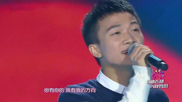 好声音学员周深、李维深情对唱《偶然》，歌声优美动听