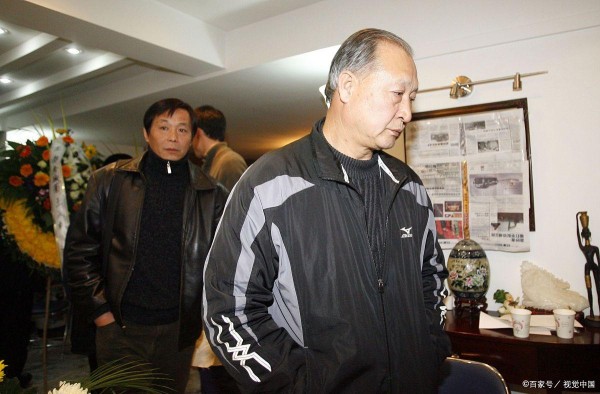 天津老艺术家离世，低调人生背后的家族光环，百万专辑背后的秘密