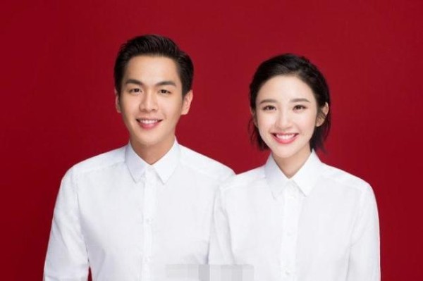 张若昀唐艺昕婚礼正进行，现场照曝出，浪漫程度不亚于唐嫣的婚礼