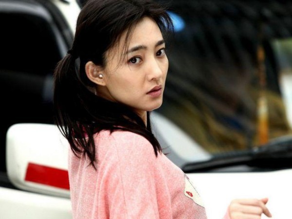 他堪称国内的女神收割机，和他合作的女演员都成一线明星了！