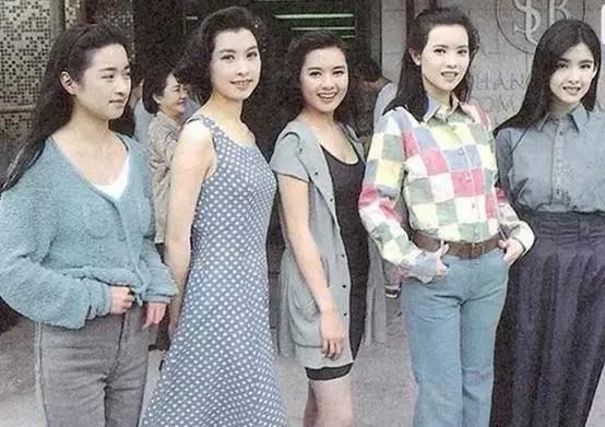 卓伟都没胆量爆的娱乐圈黑幕，除了刘嘉玲，还有这几位