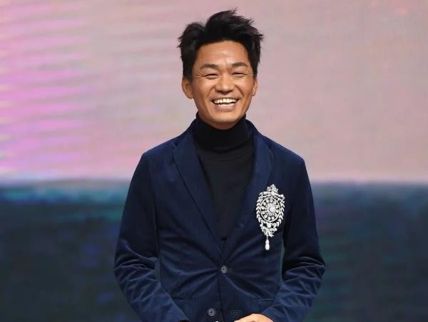4位明星跨行当导演，输得一塌糊涂，刘若英受争议！