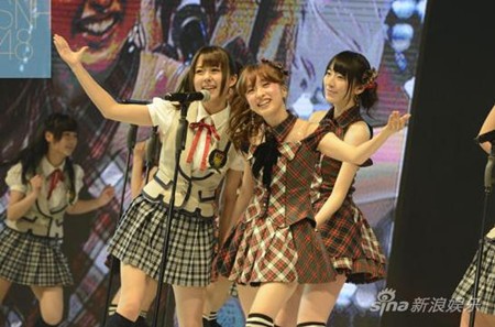 SNH48新加坡ASC首秀 与AKB48同台竞技