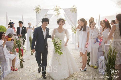 郑钧刘芸浪漫完婚