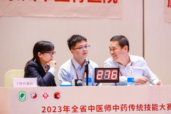 中药技能大赛当草药遇到了“明星”训练营！