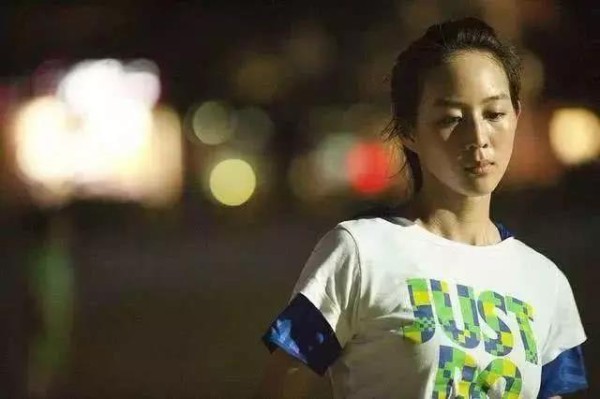 娱乐圈低调女明星，坚持跑步11年，自律到让人敬佩