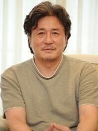 崔岷植