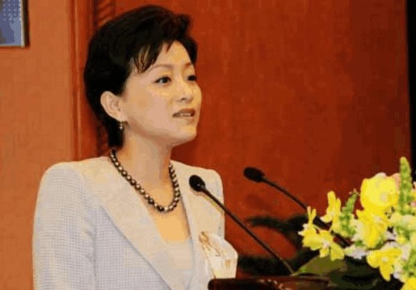 盘点娱乐圈口碑最高的10大主持人: 谢娜排第五, 第一无争议