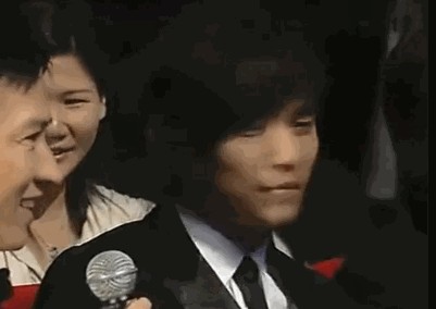张家辉“秀”普通话憋坏周杰伦,网友被这俩人的交流方式给逗乐了