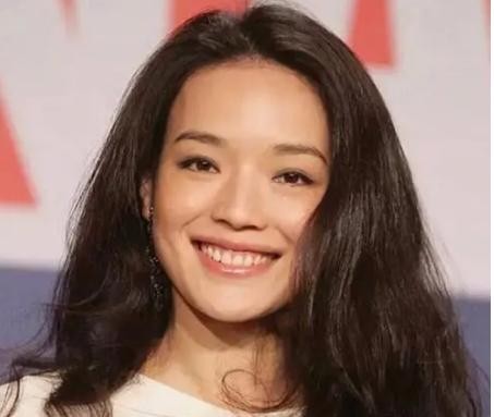 最后一位星女郎的成名之路看似平坦，背后的付出竟是如此