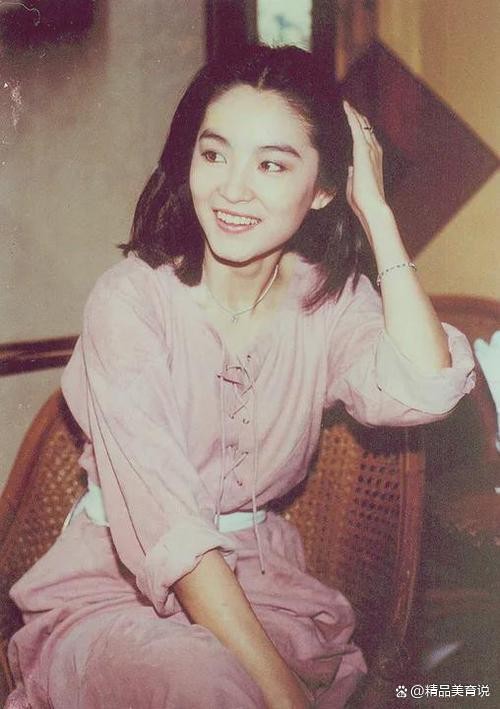 传奇女神林青霞！岁月不败美人，才华绽放人生