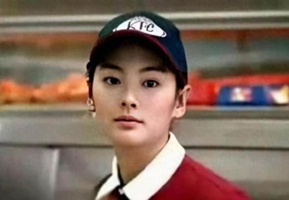 因长相太美被称人间尤物，母亲为了她不改嫁，她的魅力究竟有多大