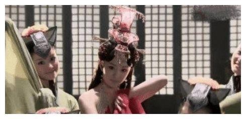 杨幂出道时照片曝光，看到“纯天然”的脸，网友：难怪男的都稀罕