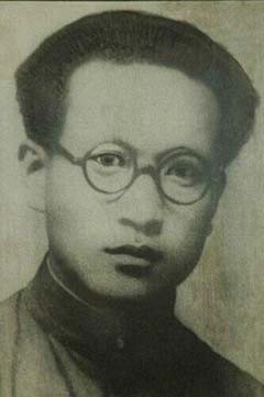 张漫萍