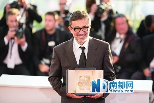 导演锡兰夺“金棕榈” 摄影作品单幅超3000欧元